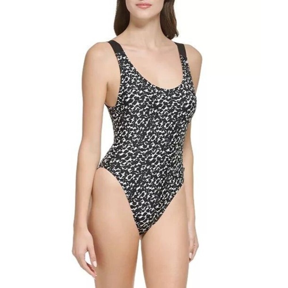Calvin Klein Women's Swimsuit Printed Scoop Back Logo Strap One Piece XL